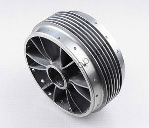 Wheel hub with groove (Jawa CZ 125 175 250 350 Panelka) / 