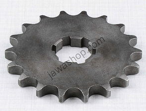 Drive sprocket - 18t (Jawa CZ 125 175 250 350 638) / 