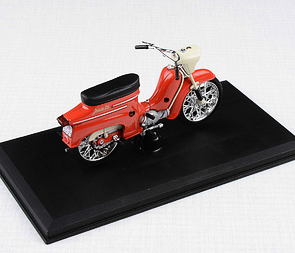 1:18 scale model Jawa 50 Pionyr type 21 - LIGHT RED / 