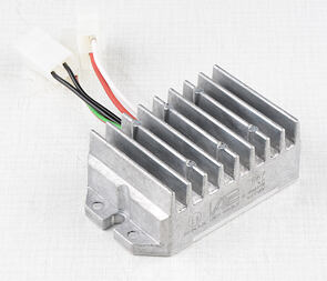 Single phase voltage regulator VAPE R67 14V-200W (Jawa CZ 125 175 250 350) / Single phase voltage regulator VAPE R67 14V-200W (Jawa CZ 125 175 250 350) /