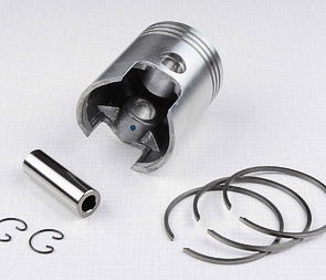 Piston set 66.00 - 67.50mm, pin 18mm (CZ 250) / 