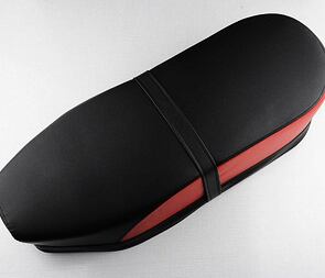 Seat black / bright red side - flat (Jawa CZ 250 350 Panelka) / 