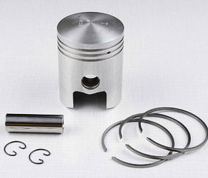 Piston set 66.00 - 67.50mm, pin 18mm (CZ 250) / 