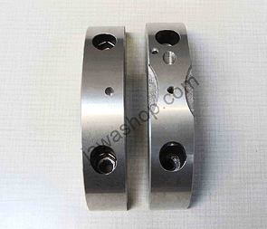 Crankshaft center bearing support (Jawa 350 - 6V) / 