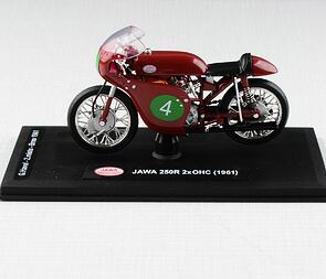 1:18 scale model Jawa 250R 2xOHC (1961) / 