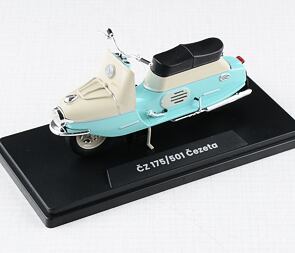 1:18 scale model CZ 175 scooter 501) / 1:18 scale model CZ 175 scooter 501) /