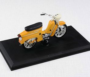 1:18 scale model Jawa 50 Pionyr type 21 - YELLOWISHBROWN / 